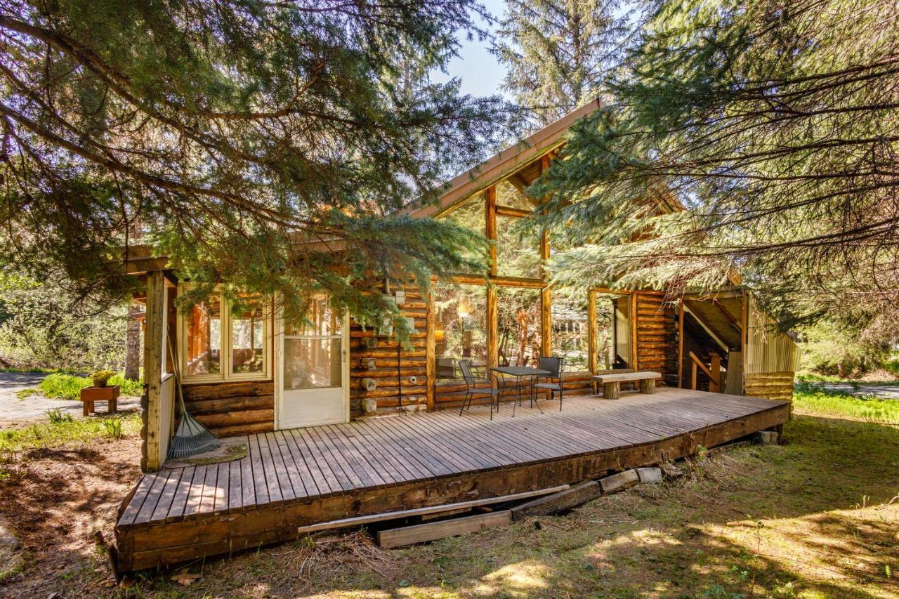 Alpine Meadows Log Cabin Girdwood Exterior photo